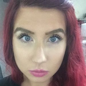 Meet your Posher, Kelsie